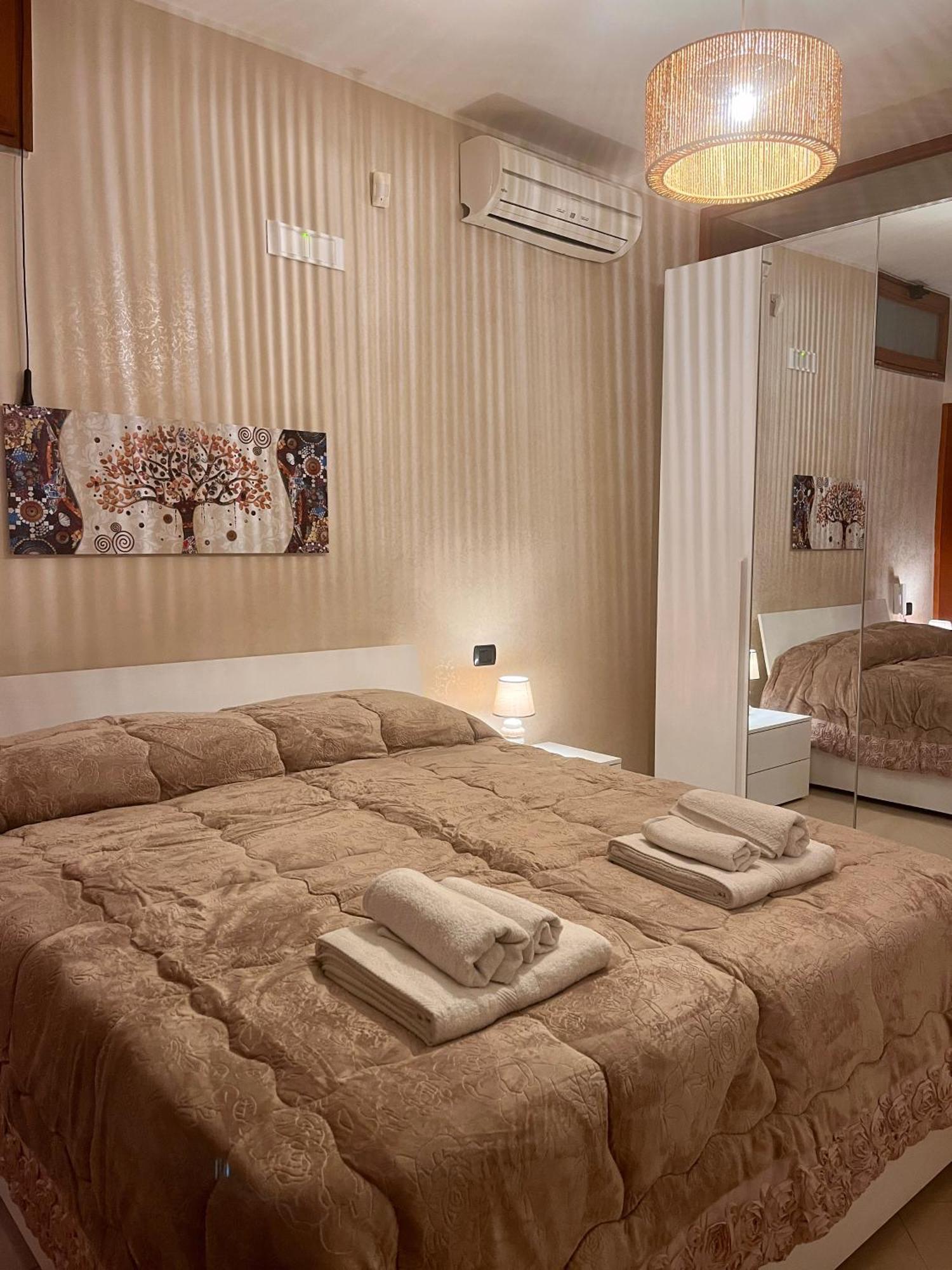 Il Villino B&B - Napoli/Pompei/Sorrento/Costiera Brusciano Exteriér fotografie